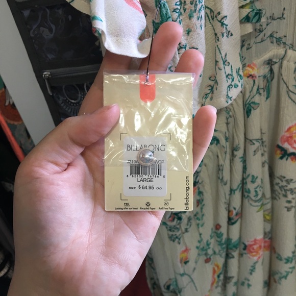 Billabong floral spaghetti strap ruffle romper - Picture 4 of 4